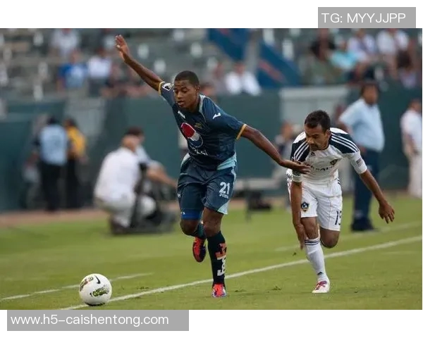 波尔蒂芒与沙维什激战正酣谁能在这场较量中笑到最后